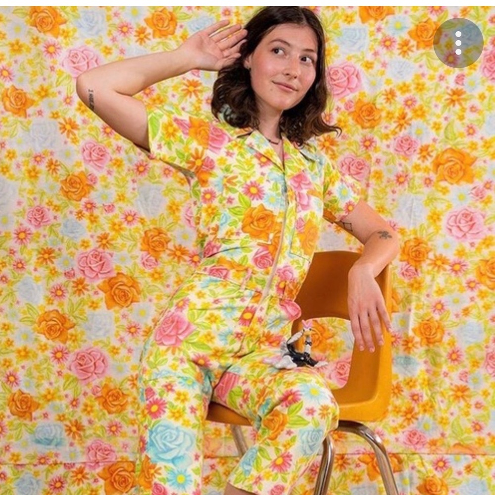Like New Big Bud Press “Wallpaper” print jumpsuit size S